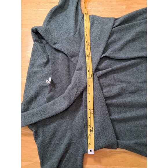 Beeson River Green Sweater Crisscross Top Long Sleeve Women's Size M Made in USA - Picture 4 of 10